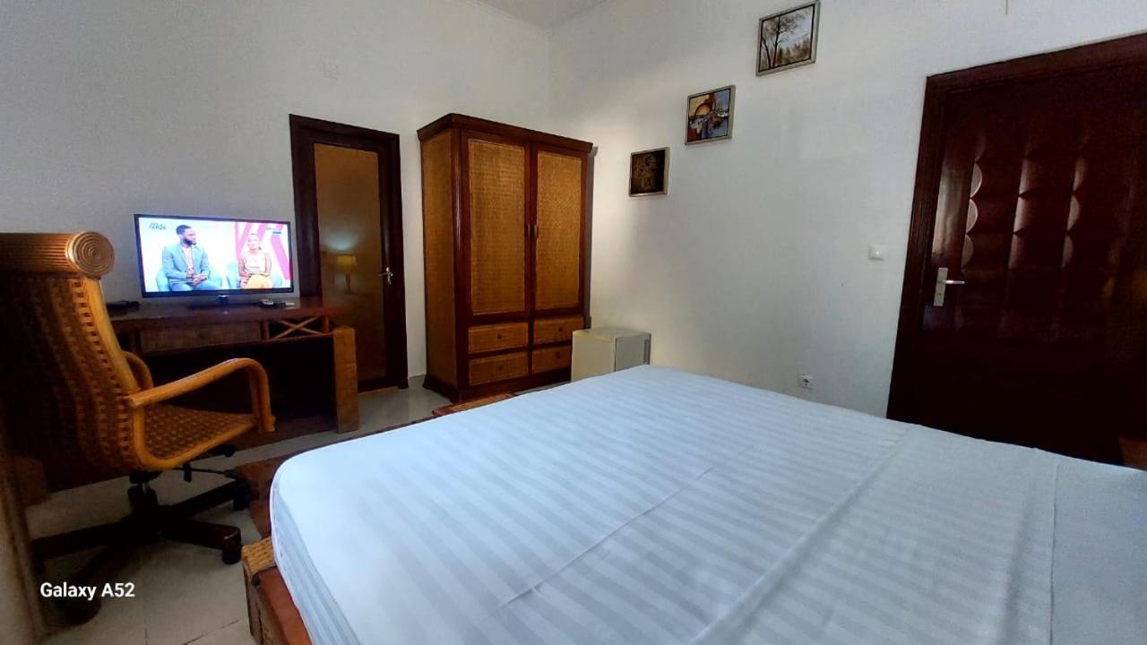 Hotel Residencial Ramire-Tour Benguela Kültér fotó